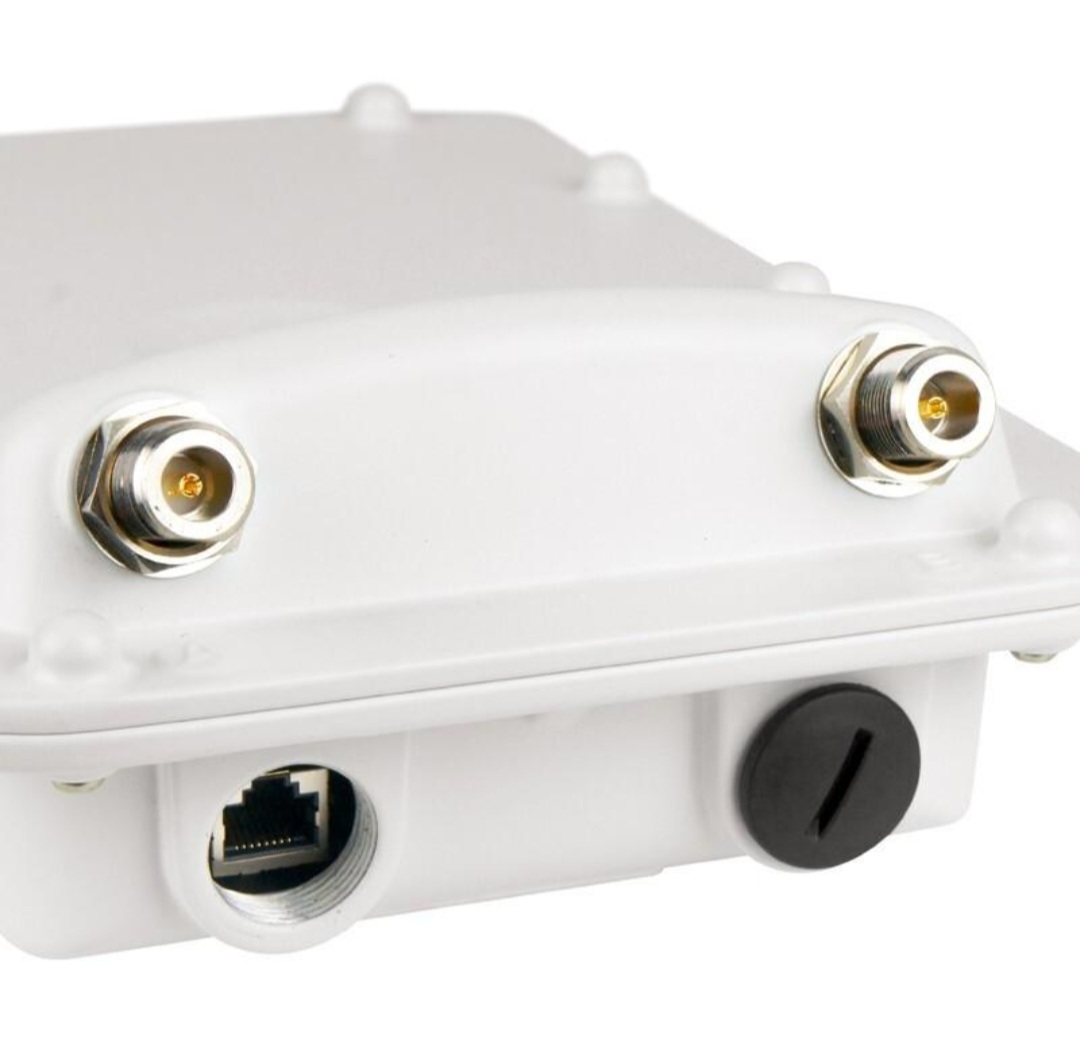 Screenshot ۲۰۲۶۰۷۲۸ ۰۰۱۰۰۶ ChatGPT رادیو کمبیوم مدل | Cambium PTP 550E Connectorized